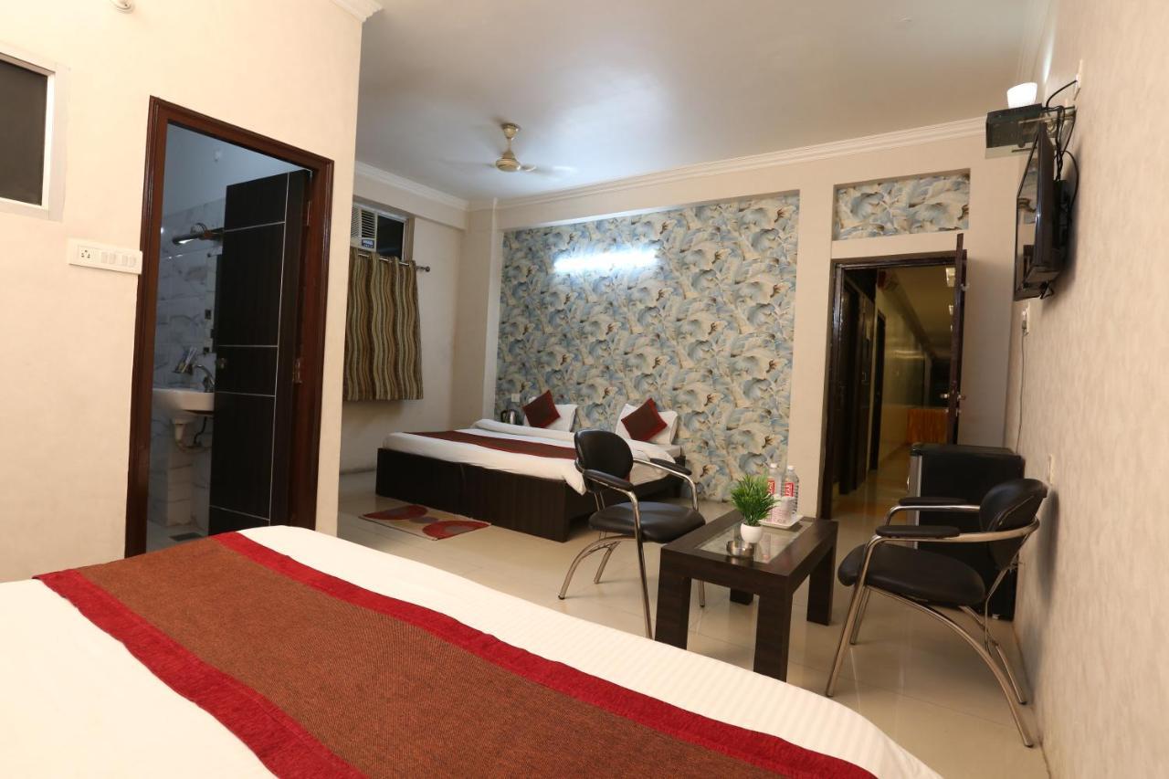 Hotel Nexus L Hotels In Charbagh Lucknow Exterior foto