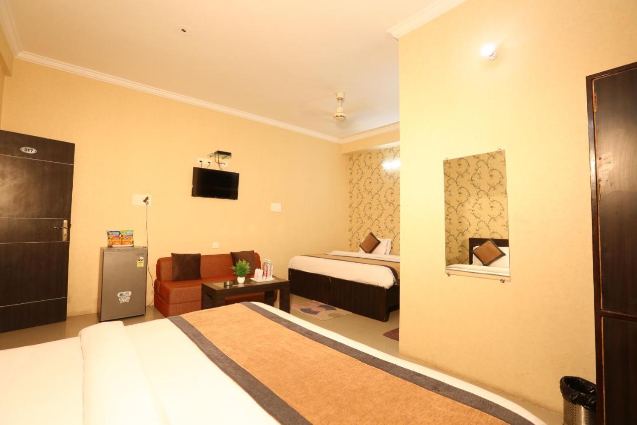 Hotel Nexus L Hotels In Charbagh Lucknow Exterior foto