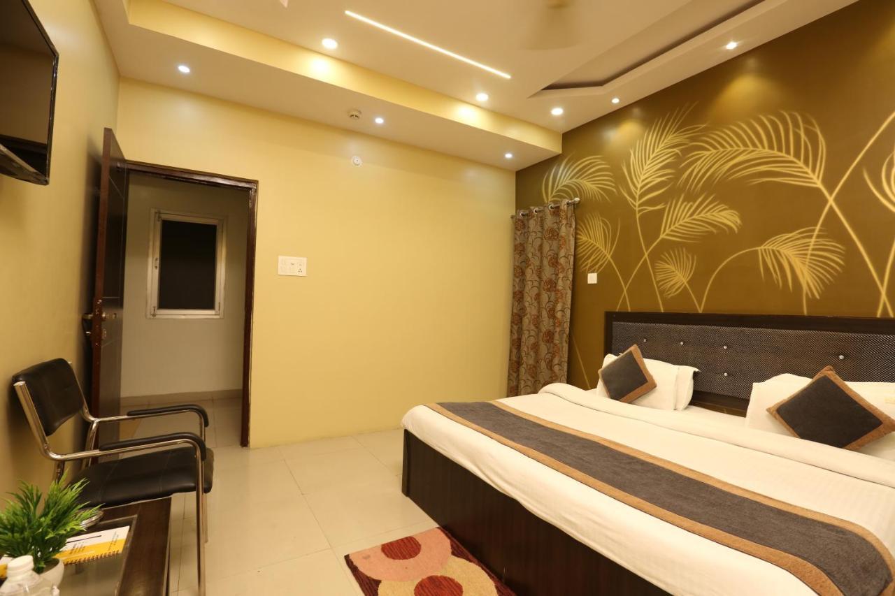 Hotel Nexus L Hotels In Charbagh Lucknow Exterior foto