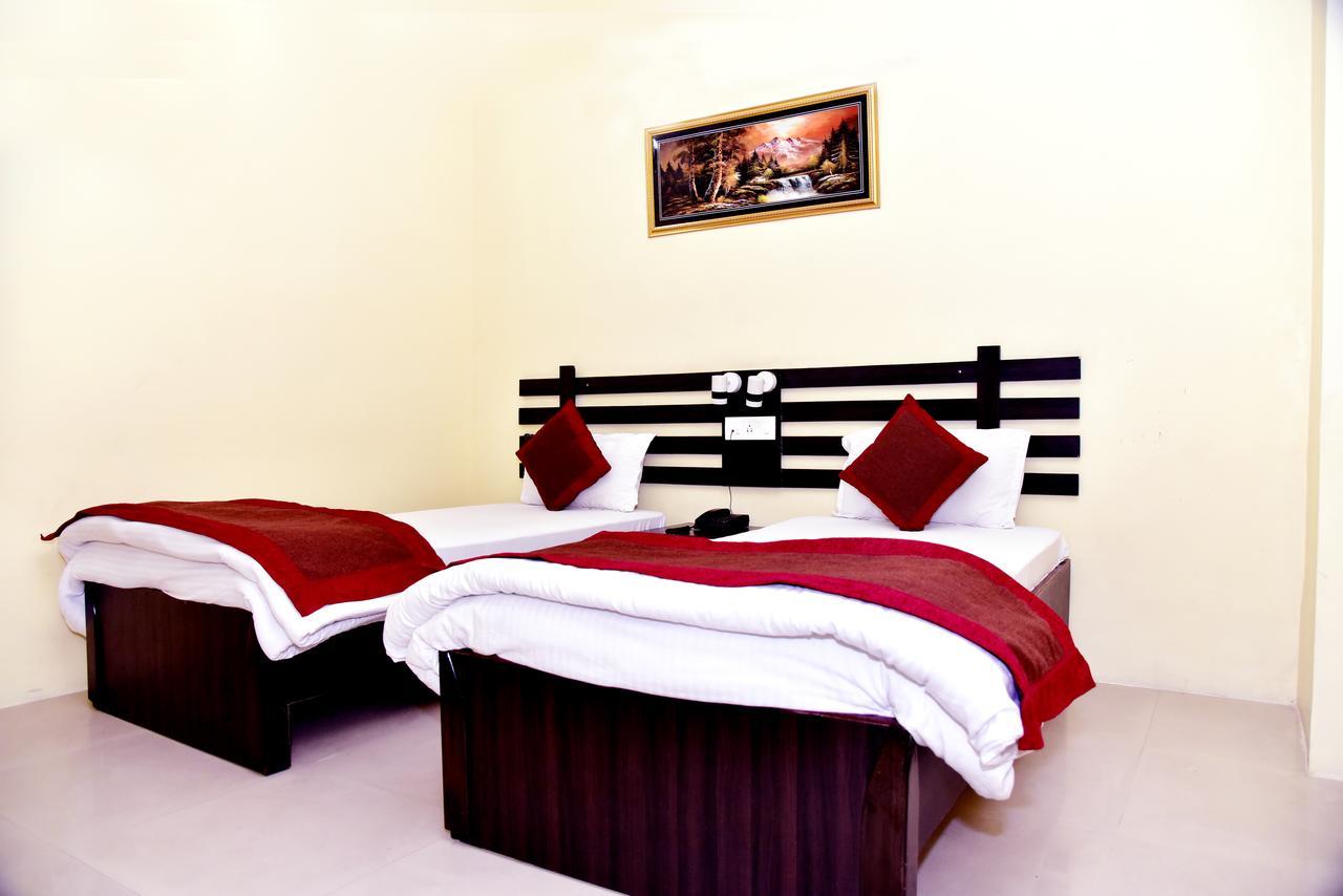Hotel Nexus L Hotels In Charbagh Lucknow Exterior foto